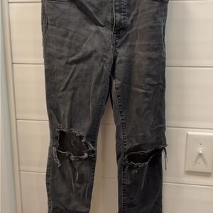 Women’s Skinny Distressed Black Jeans - Slim Ripped Knee Style